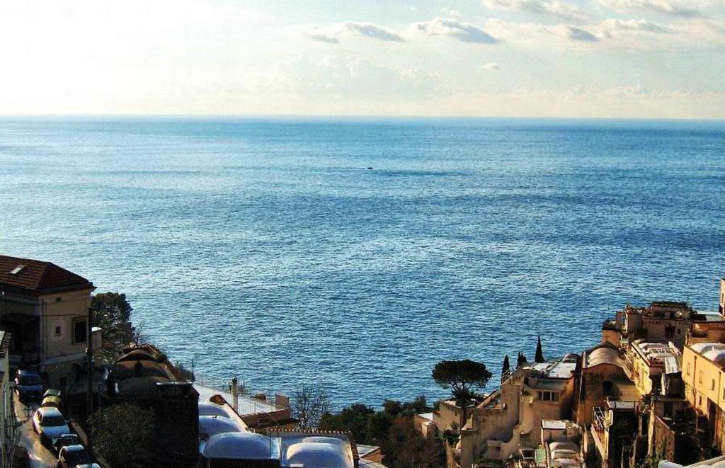 Ludovica Tipo C Apartment Positano Ruang foto